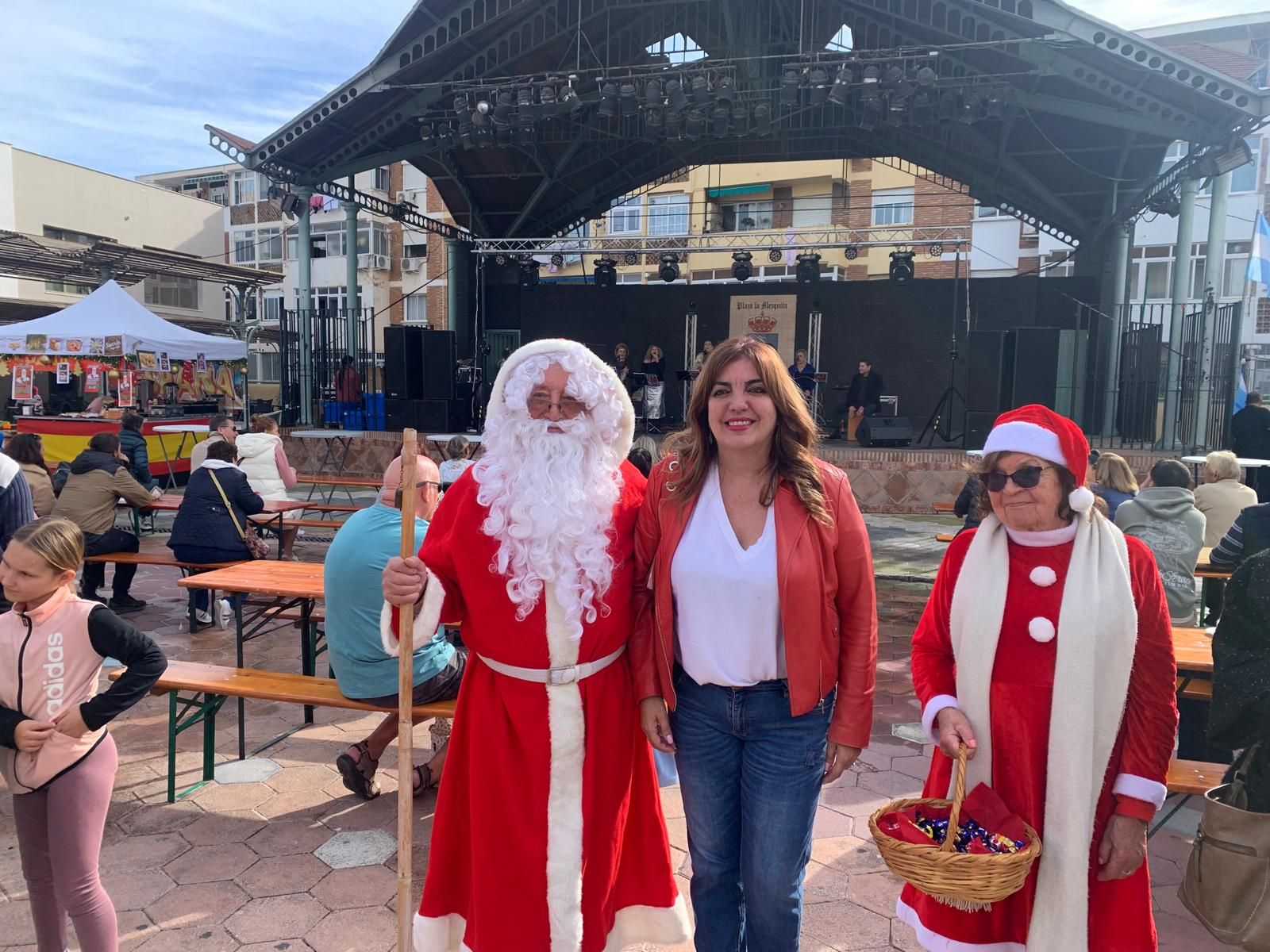 Benalmádena&#039;s international festival - in pictures